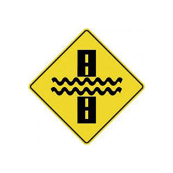 WATER OVER ROAD Traffic Sign