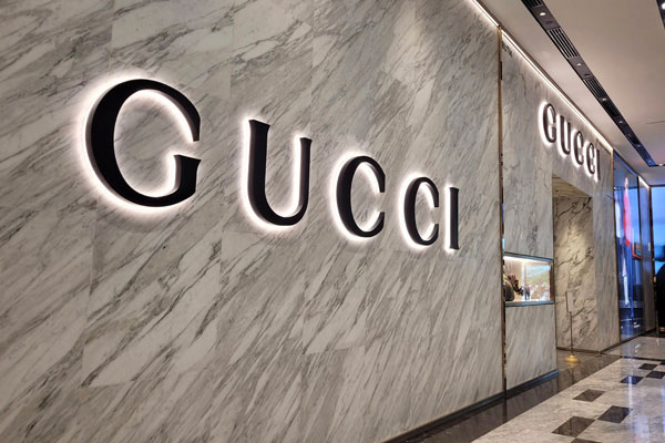 channel letters mall