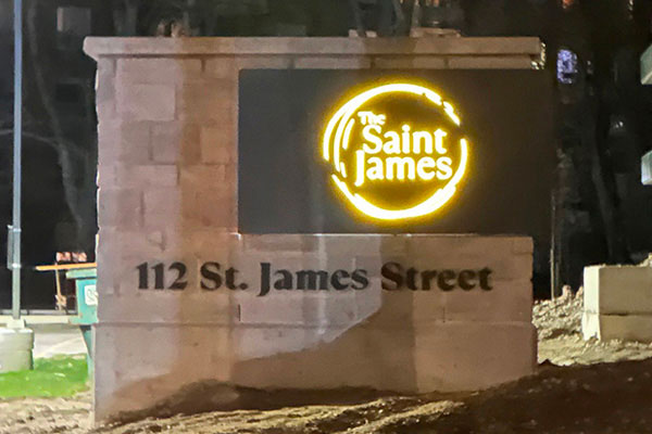 ground sign LED condo