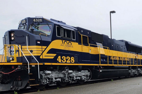 locomotive exterior graphics refresh vinyl print and installation